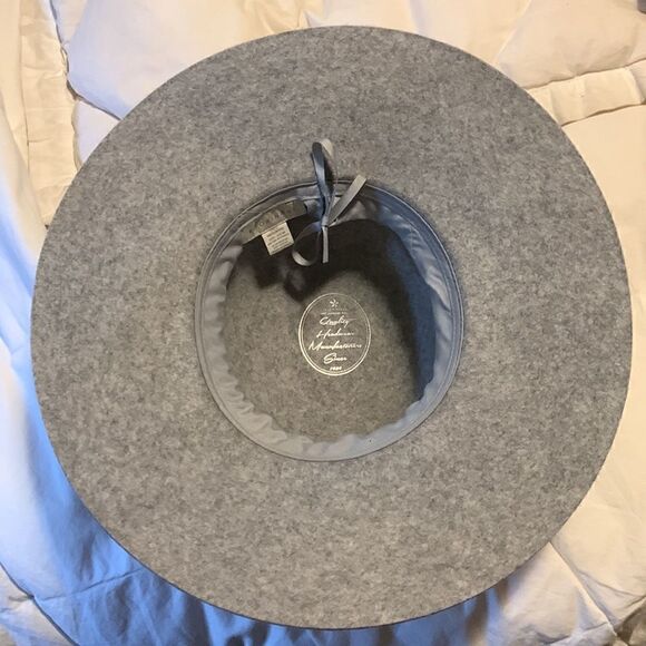 AUSTRALIAN, KOORINGAL, ladies wool hat, new condition - Picture 10 of 14